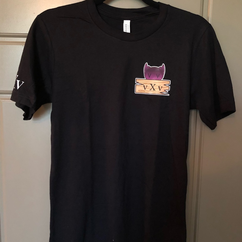 Tee shirt